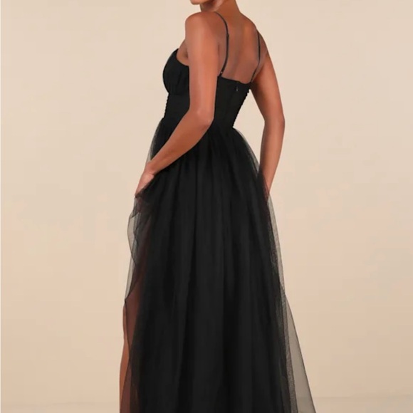 Lulus Black Tulle Sleeveless Maxi Dress! Worn once and dry cleaned - Picture 4 of 4